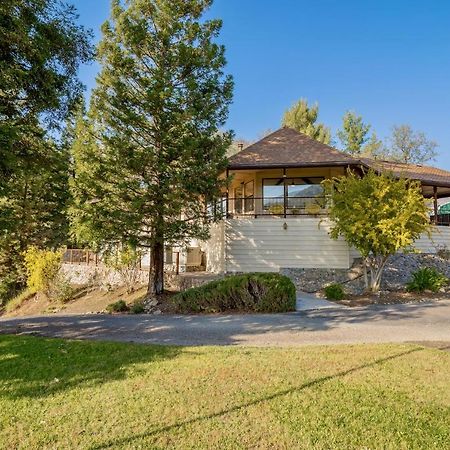 Secluded Mtn Top Family Haven W/Views Spa & Arcade Three Rivers Εξωτερικό φωτογραφία