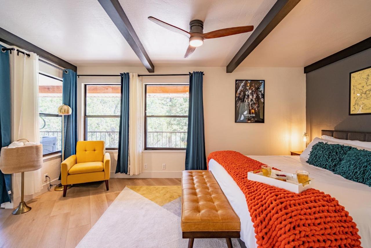 Secluded Mtn Top Family Haven W/Views Spa & Arcade Three Rivers Εξωτερικό φωτογραφία