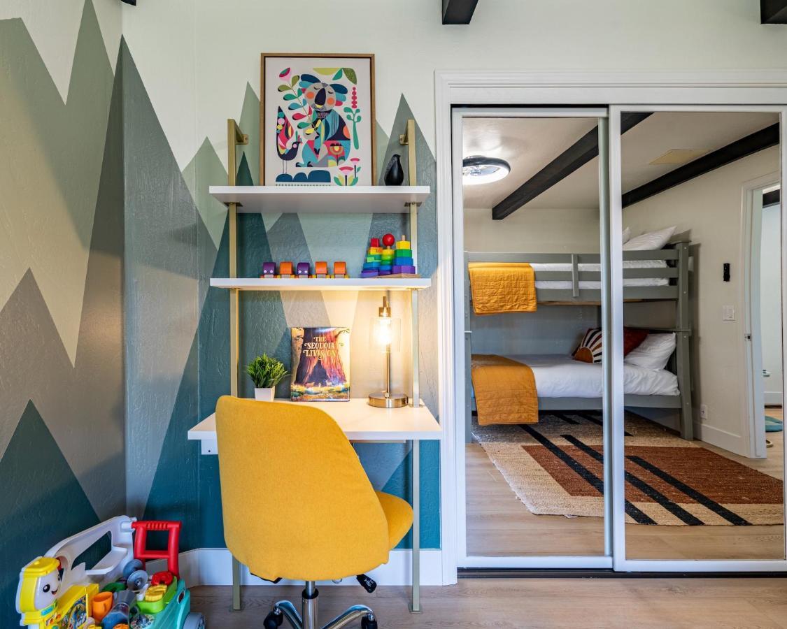 Secluded Mtn Top Family Haven W/Views Spa & Arcade Three Rivers Εξωτερικό φωτογραφία
