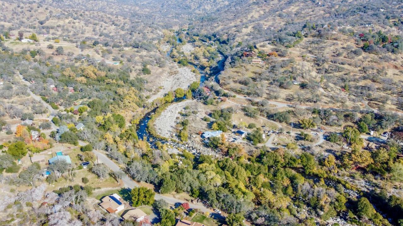 Secluded Mtn Top Family Haven W/Views Spa & Arcade Three Rivers Εξωτερικό φωτογραφία